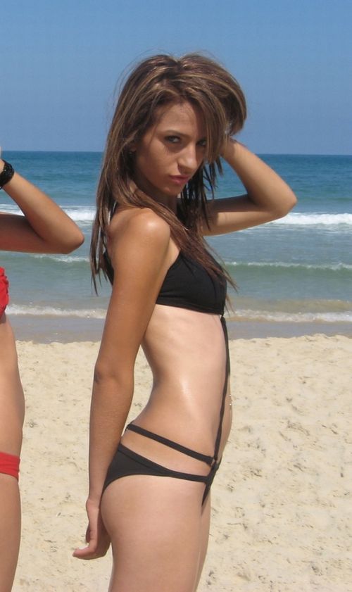 israeli_beach_girls_44.jpg