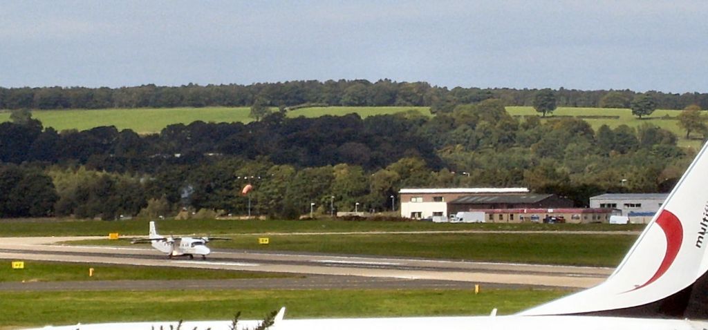 Leeds Bradford Airport (8).JPG