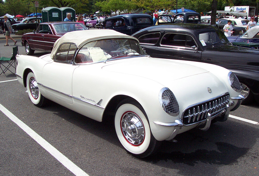 1954-Chevrolet-Corvette-white-le