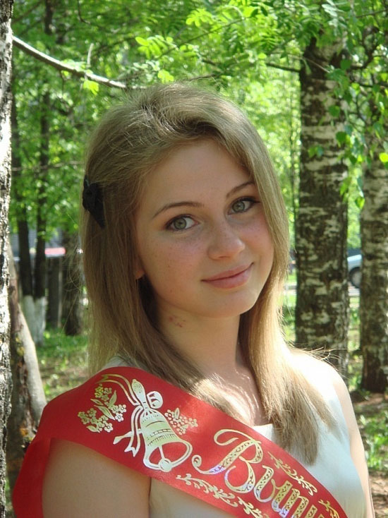 russian_school_girl_027.jpg