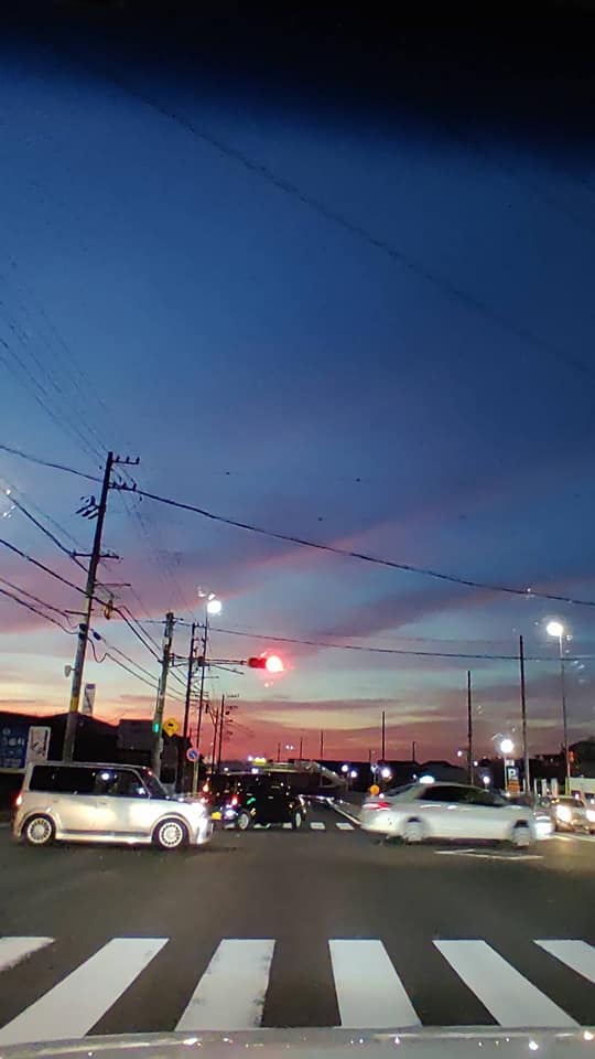 Yu want sunset + sky.jpg