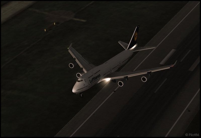 B744 take off in Heathrow