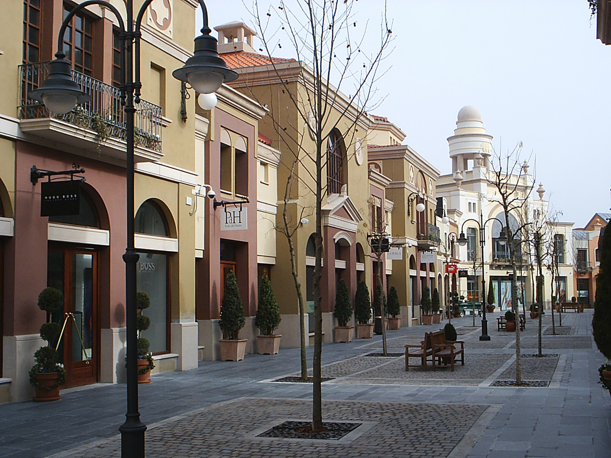 Las Rozas Village MADRID.JPG