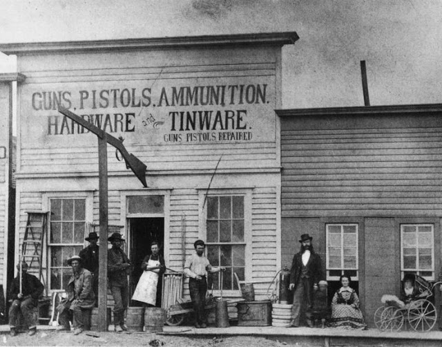 Stores in Victorian Era (11).jpg