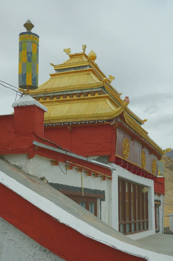 Монастырь Пагода Мира в Лехе