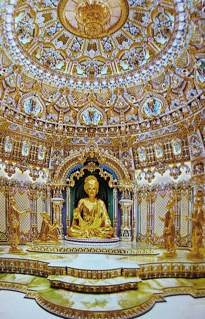 Интерьер храма Акшардхам