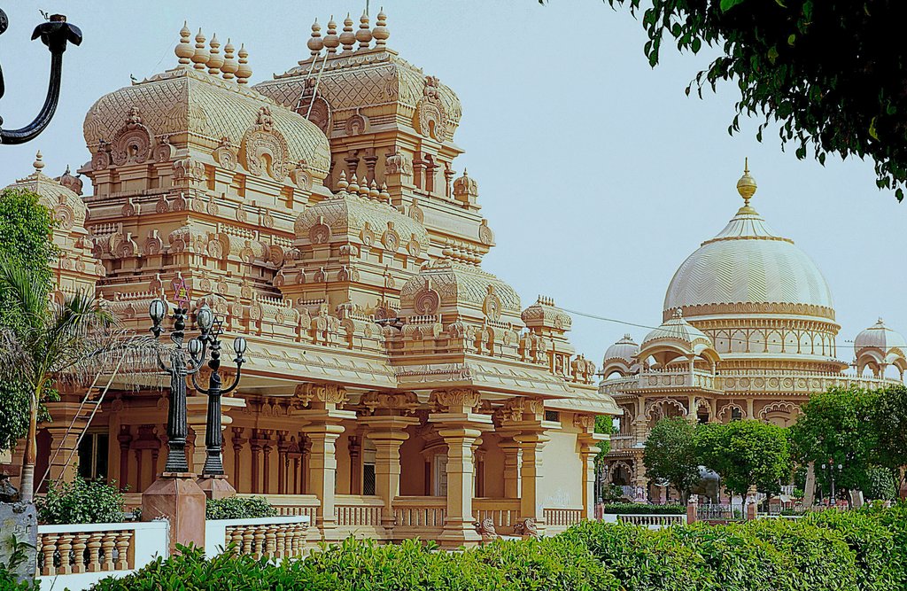 Храмы Чаттарпура