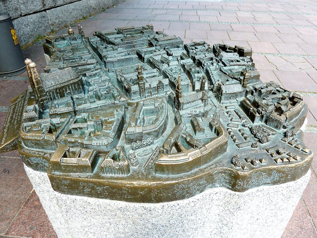 Бронзовая модель центра Мюнхена
