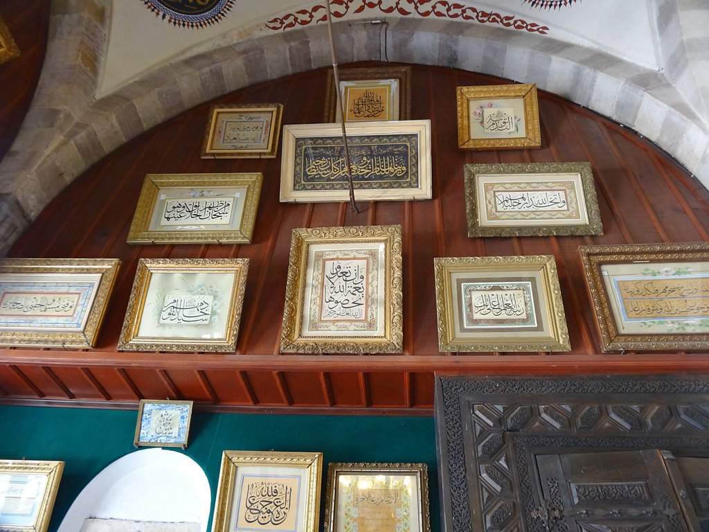 На входе в мечеть
