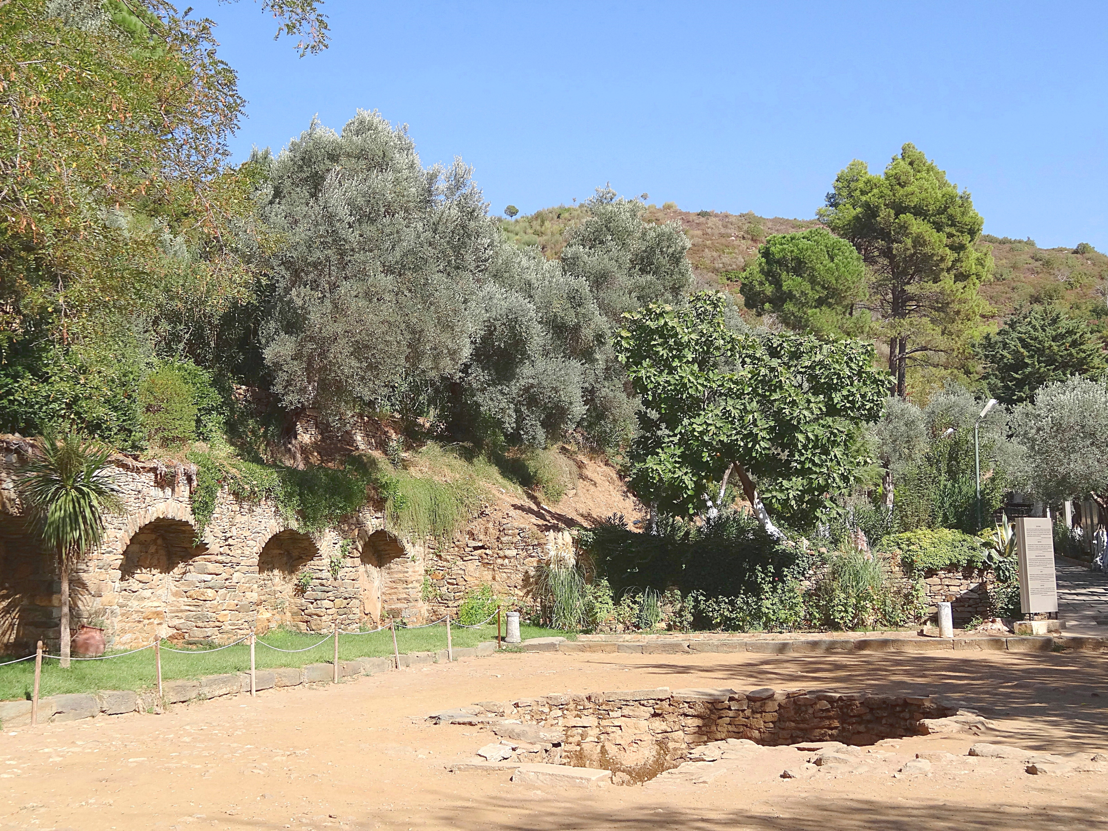 Христианское святилище в р-не Эфеса