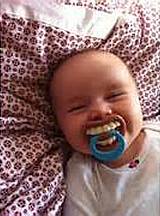 funny-baby-teeth_pacifier2.jpg