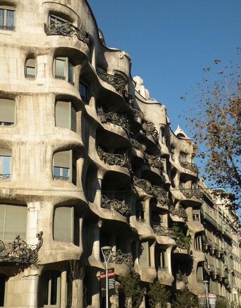 Casa Mila by Gaudi2.jpg