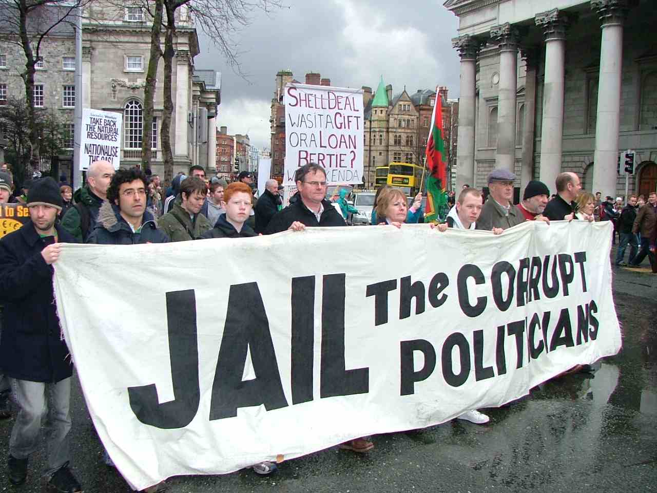 jail_the_corrupt_politicians.jpg
