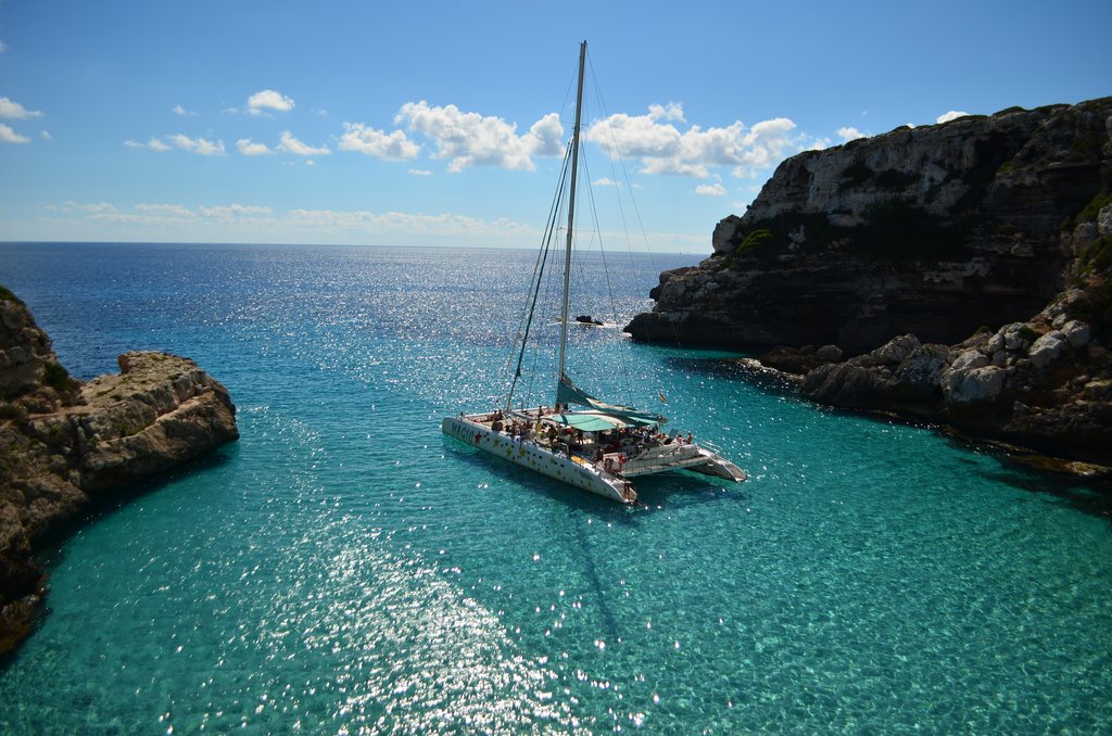 Mallorca-catamaran-tour.jpg