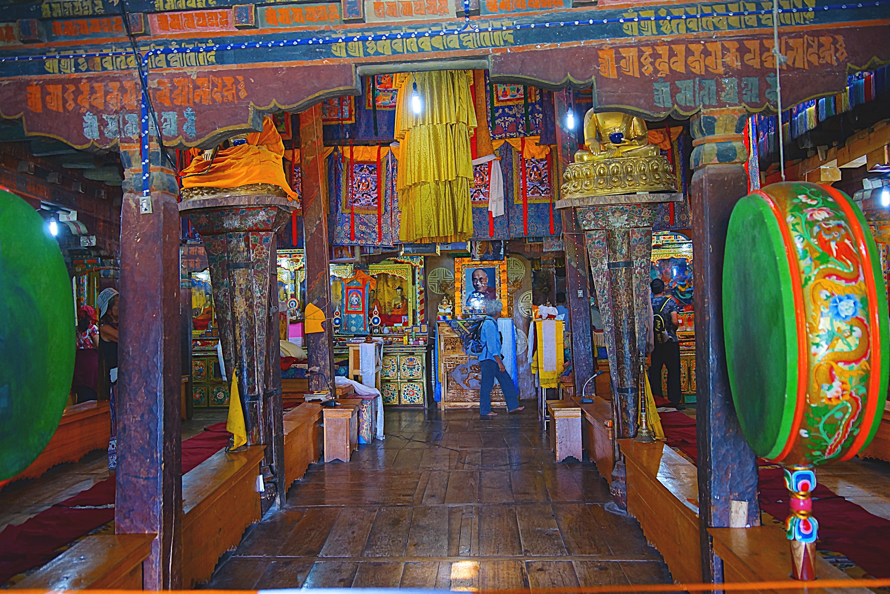 Интерьер храма Хемиса