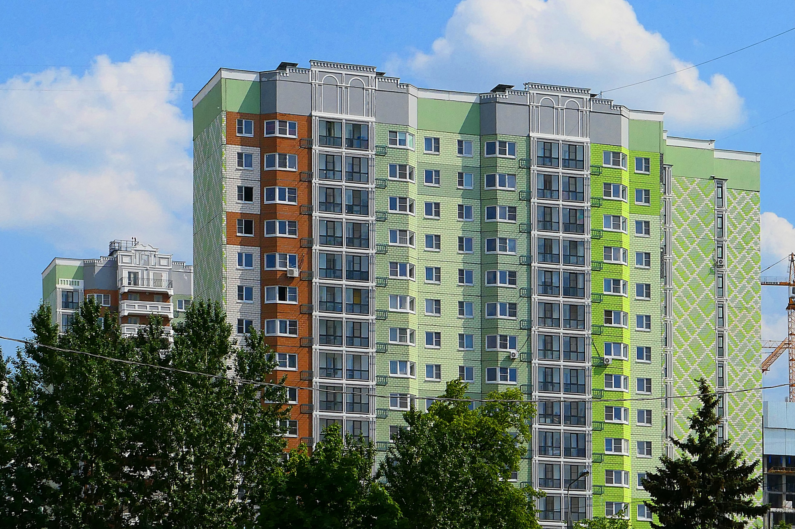 Новые здания на ул. Д. Ульянова