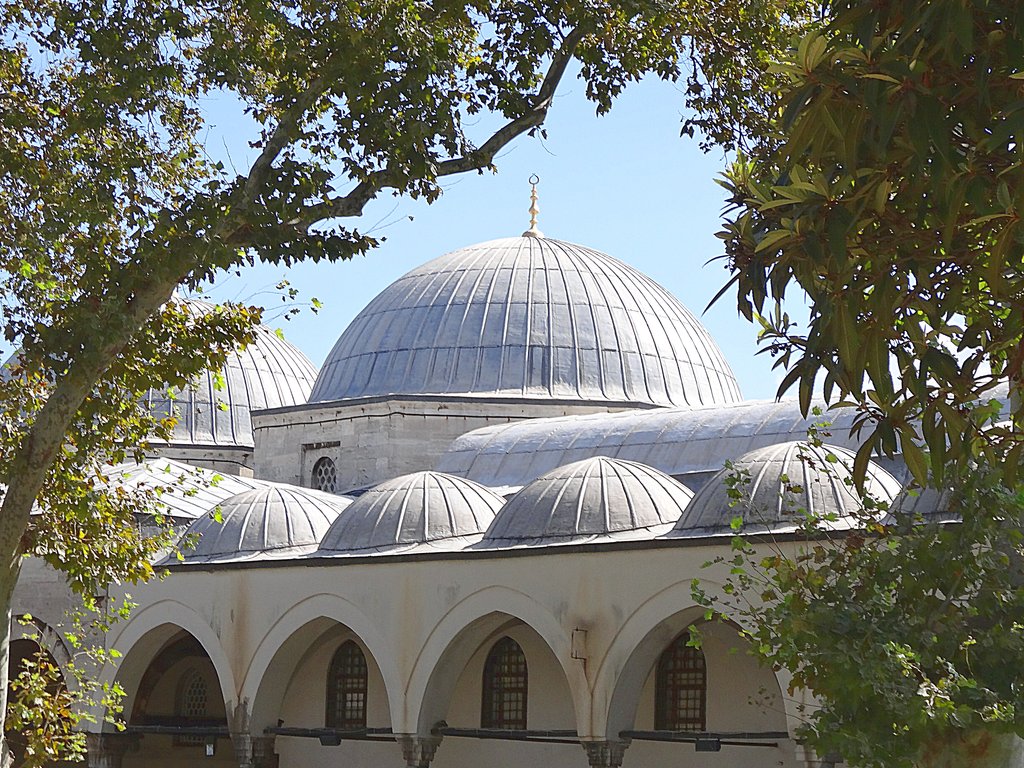 Купола султанского дворца