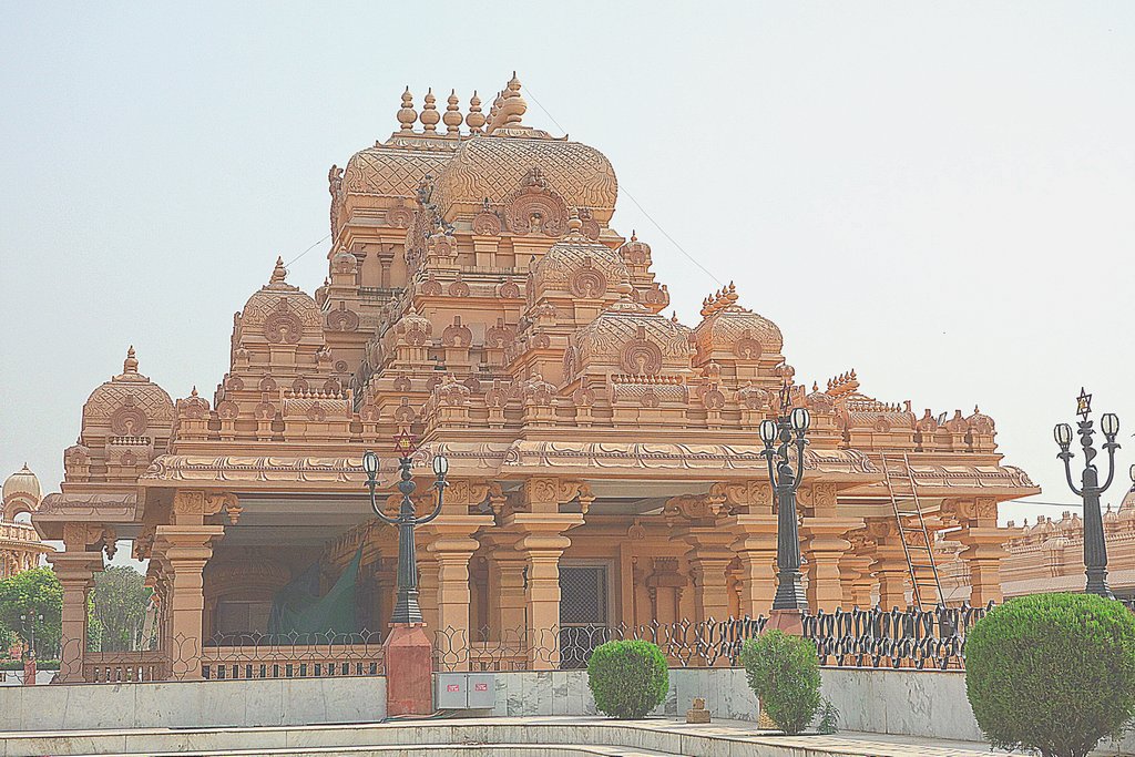 Один из храмов Чаттарпура