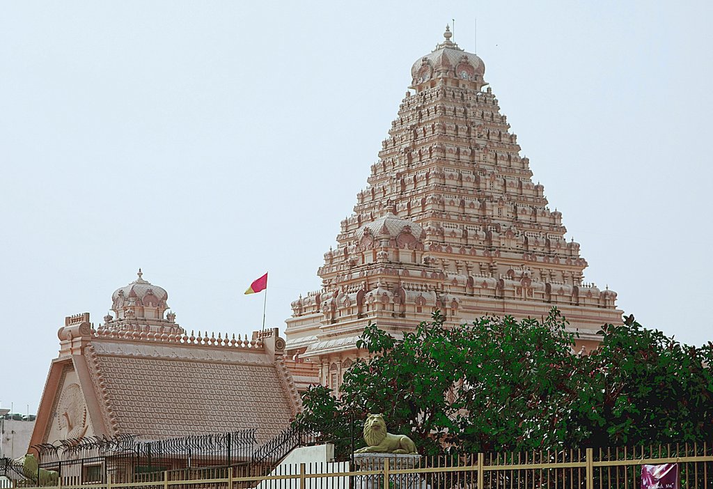 Храм в южно-индийском стиле